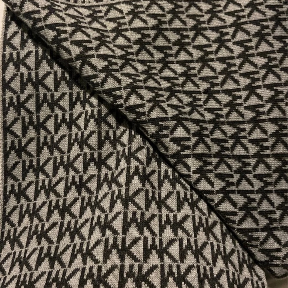 Michael Kors scarf